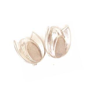 Vintage Silver‎ Toned Old Designer Signed Monet Vintage Tulip Earrings